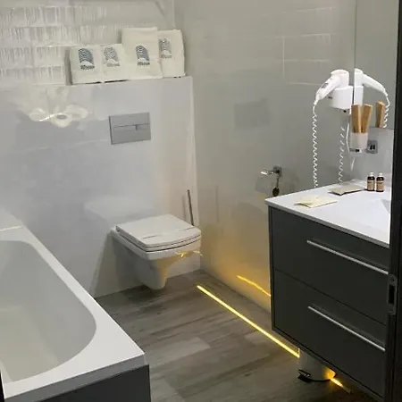 White Tower 806 Apartment Mamaia
